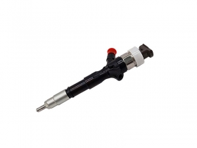 Common Rail Diesel Injector 23670-0L050 for TOYOTA Hilux Vigo 1KD-FTV 3.0L Diesel PRADO